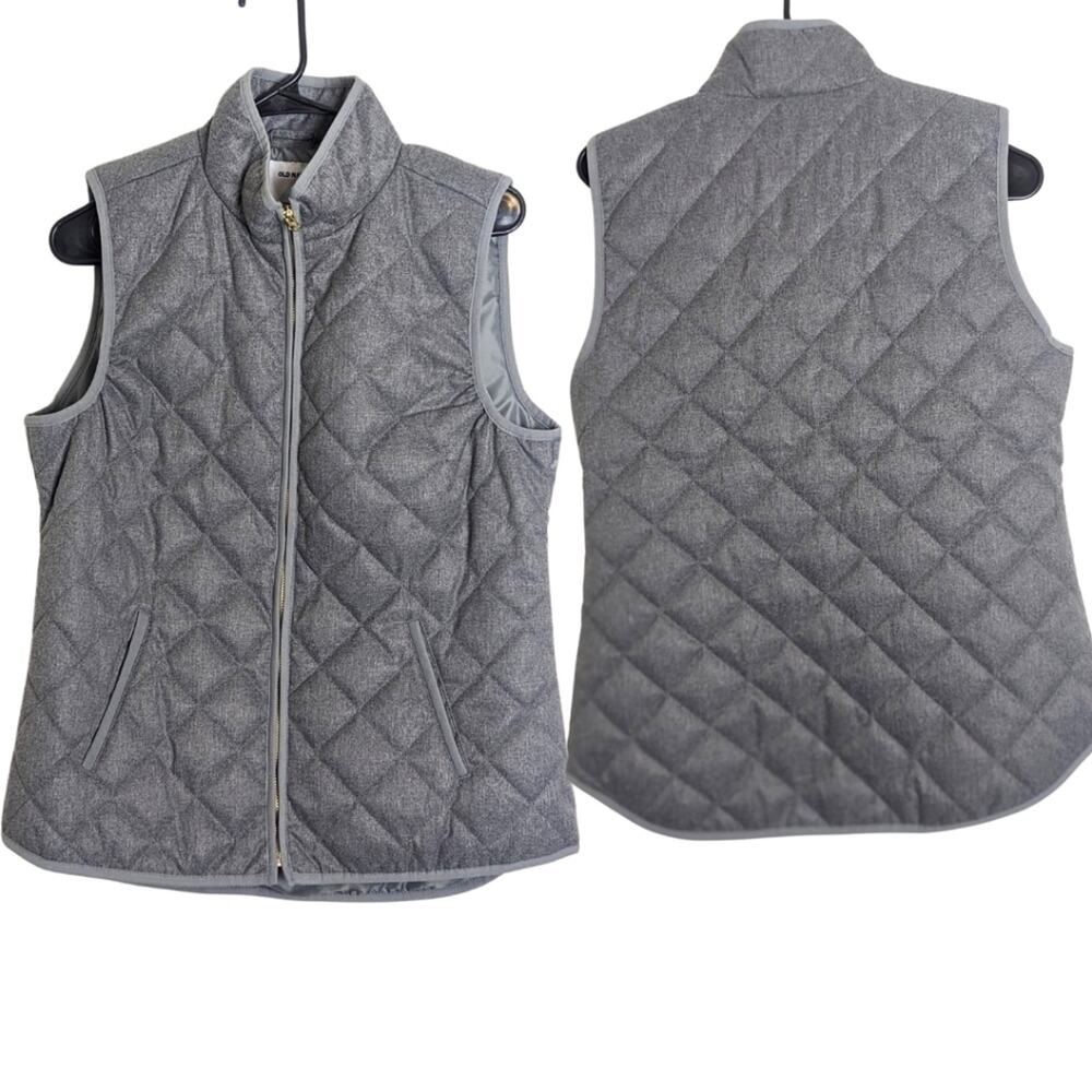 NWOT Quilted Puffer Vest Zip Front Pockets Lined Women's Size Medium